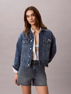 90-luvun tyylinen Trucker Jacket