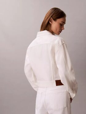 90-luvun tyylinen Trucker Jacket