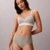 Arkistologo, kevyesti vuorattu, kaaritueton Bralette Arkistologo, kevyesti vuorattu, kaaritueton Bralette