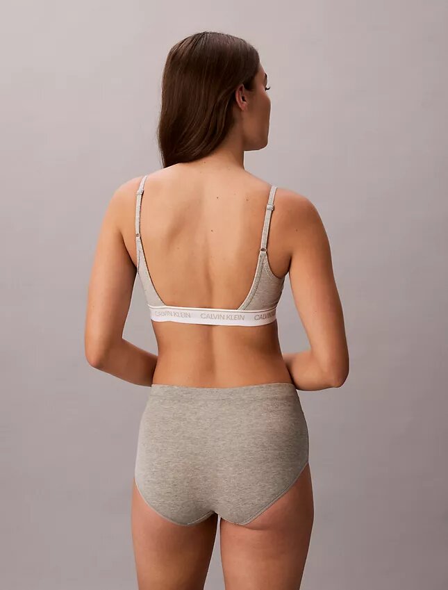 Arkistologolla varustettu kevyesti vuorattu Bralette Arkistologolla varustettu kevyesti vuorattu Bralette