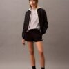 Arkistologolla varustetut fleece-shortsit Arkistologolla varustetut fleece-shortsit