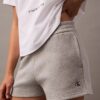 Arkistologolla varustetut fleece-shortsit Arkistologolla varustetut fleece-shortsit