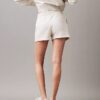 Arkistologolla varustetut fleece-shortsit Arkistologolla varustetut fleece-shortsit