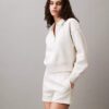 Arkistologolla varustetut fleece-shortsit Arkistologolla varustetut fleece-shortsit