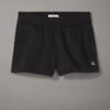 Arkistologolla varustetut fleece-shortsit Arkistologolla varustetut fleece-shortsit