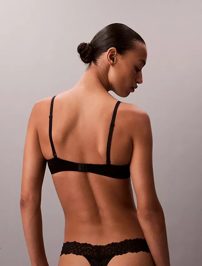 Attraction-Thong Attraction-Thong