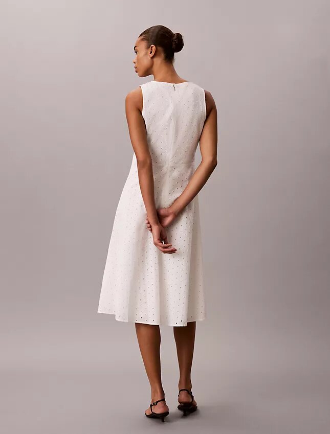 Broderie-midimekot Broderie-midimekot