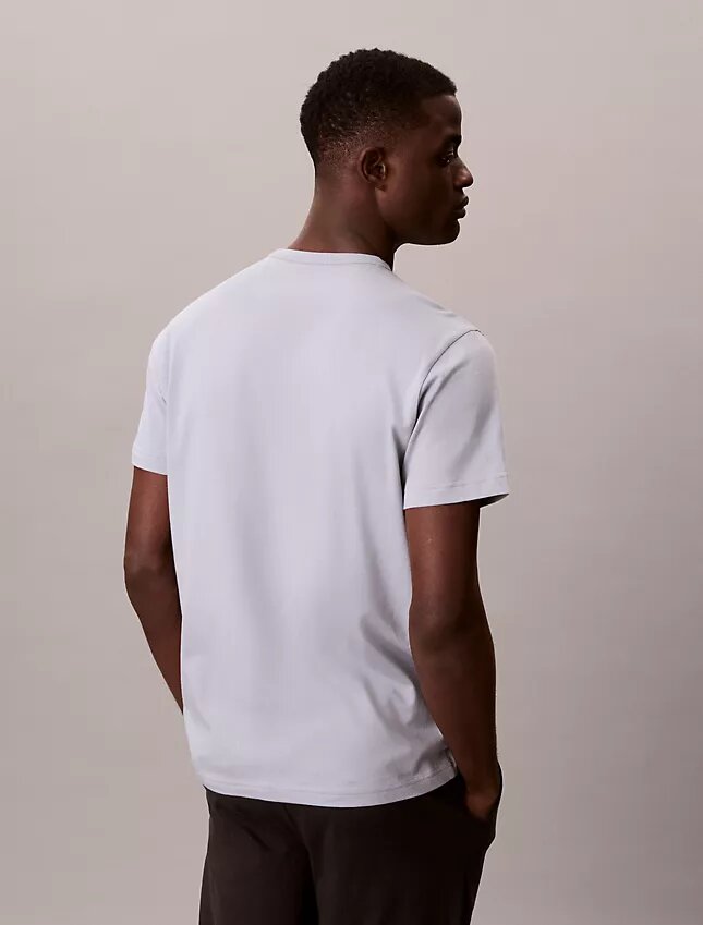 Calvin Klein -logolla varustettu yöpaita Calvin Klein -logolla varustettu yöpaita