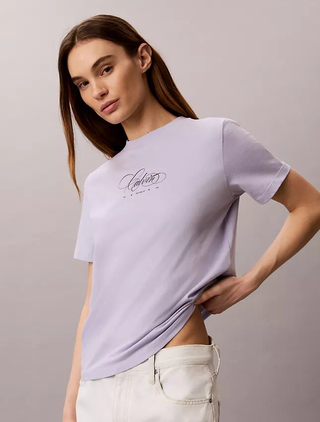 Calvin Script -logolla varustettu klassinen t-paita Calvin Script -logolla varustettu klassinen t-paita