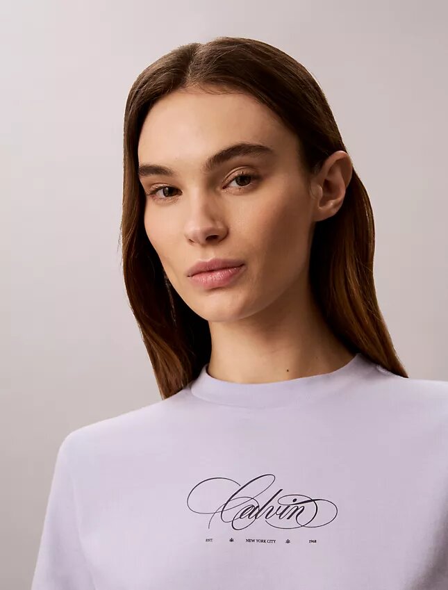 Calvin Script -logolla varustettu klassinen t-paita Calvin Script -logolla varustettu klassinen t-paita