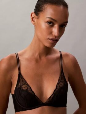 CK Black Floral Lace -rintaliivit, kevyesti vuoratut CK Black Floral Lace -rintaliivit, kevyesti vuoratut