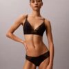 CK Black Geo Lace -kevyesti vuorattu kolmioliivi CK Black Geo Lace -kevyesti vuorattu kolmioliivi