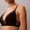 CK Black Geo Lace -kevyesti vuorattu kolmioliivi CK Black Geo Lace -kevyesti vuorattu kolmioliivi