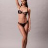 CK Black Geo Lace Unlined balconette-rintaliivi CK Black Geo Lace Unlined balconette-rintaliivi