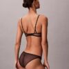 CK Black Geo Lace Unlined balconette-rintaliivi CK Black Geo Lace Unlined balconette-rintaliivi