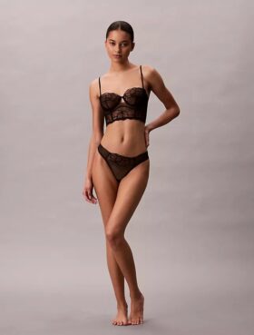 CK Black kukallinen pitsi-Thong