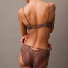CK Black kukallinen pitsi, Unlined balconette-rintaliivi CK Black kukallinen pitsi, Unlined balconette-rintaliivi