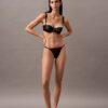 CK Black kukallinen pitsi, Unlined balconette-rintaliivi CK Black kukallinen pitsi, Unlined balconette-rintaliivi