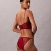 CK Black kukallinen pitsibikini CK Black kukallinen pitsibikini