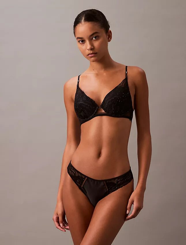 CK Black kukkakuvioinen pitsinen Push-Up-plunge-rintaliivi CK Black kukkakuvioinen pitsinen Push-Up-plunge-rintaliivi
