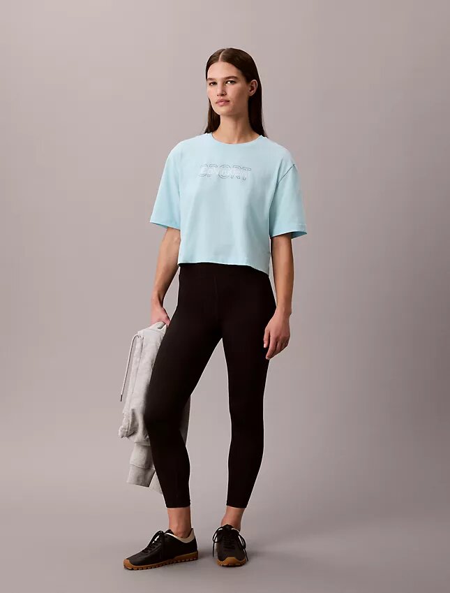 Commuter Boxy Cropped T-paita Commuter Boxy Cropped T-paita