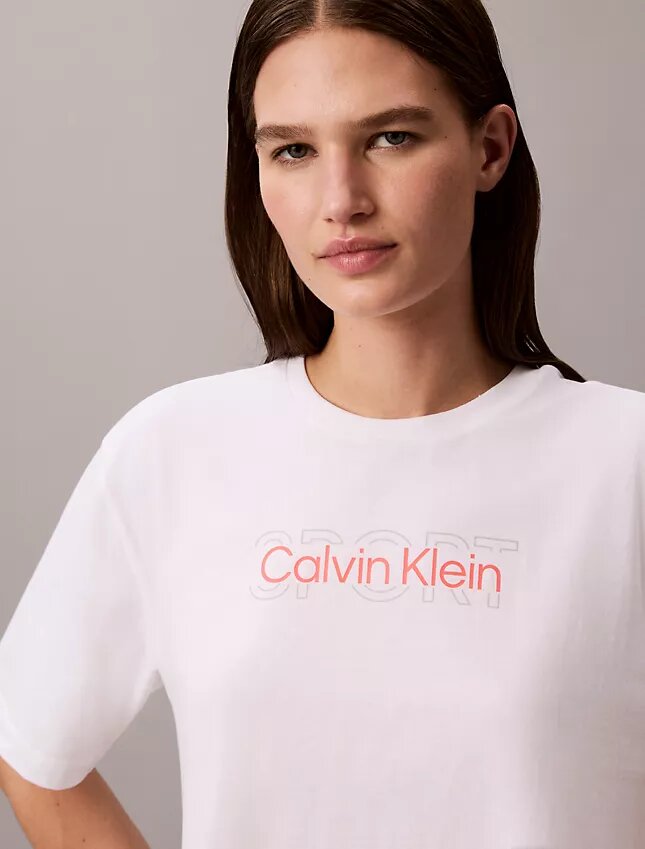 Commuter Boxy Cropped T-paita Commuter Boxy Cropped T-paita