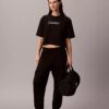 Commuter Boxy Cropped T-paita Commuter Boxy Cropped T-paita