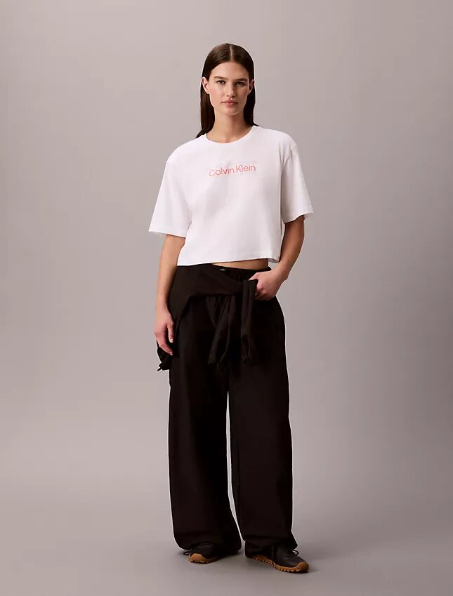 Commuter Boxy Cropped T-paita Commuter Boxy Cropped T-paita