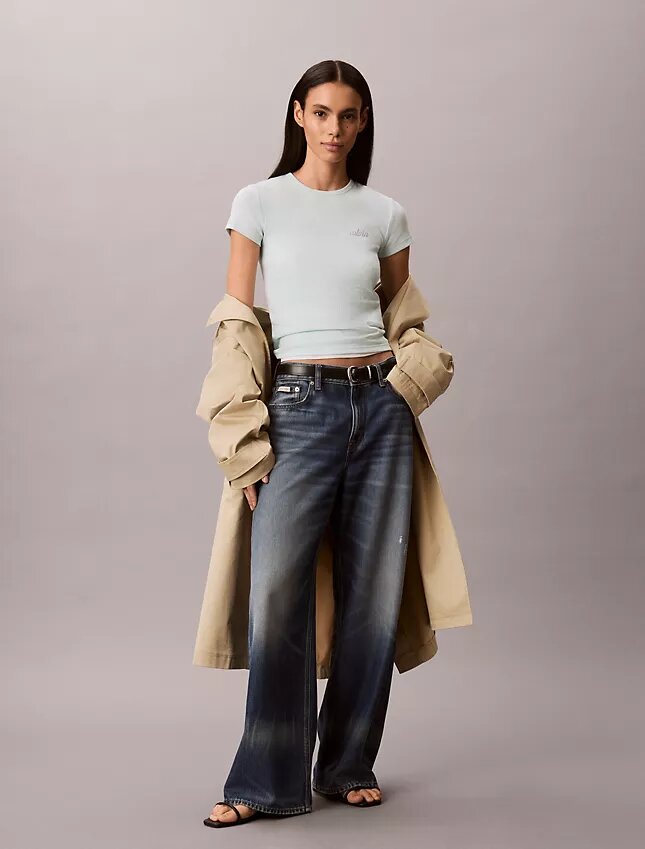 Contour Rib Logo Graphic Slim T-paita Contour Rib Logo Graphic Slim T-paita