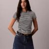 Contour Rib Logo Graphic Slim T-paita Contour Rib Logo Graphic Slim T-paita
