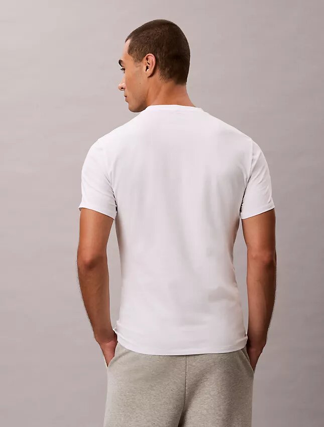 Cotton Stretch-sekoitus 3-pakkaus Slim Fit -pyöreäkaulainen T-paita Cotton Stretch-sekoitus 3-pakkaus Slim Fit -pyöreäkaulainen T-paita