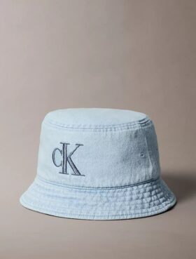 Denim-bucket-hatu brodeeratulla logolla