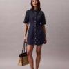 Denim-lyhythihainen mekko Denim-lyhythihainen mekko