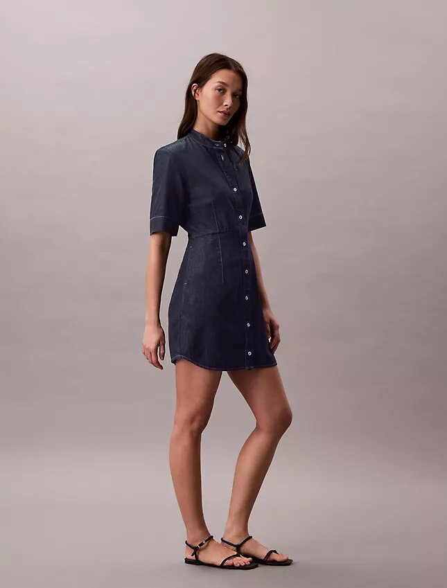 Denim-lyhythihainen mekko Denim-lyhythihainen mekko
