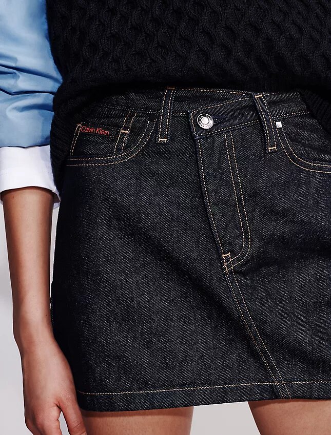 Denim-minihame, epäsymmetrinen vyötärö Denim-minihame, epäsymmetrinen vyötärö