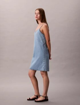 Denim-olkaimellinen minihame