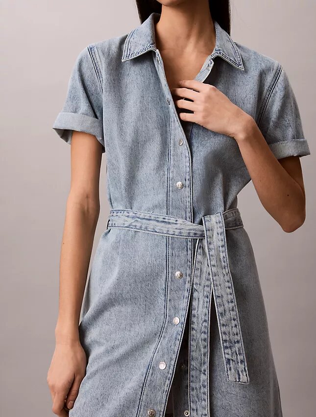 Denim-vyöinen minihame Denim-vyöinen minihame