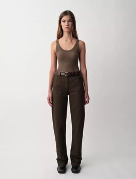 Ella-neulepaita