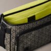 Emblem Jacquard -messenger-laukku Emblem Jacquard -messenger-laukku