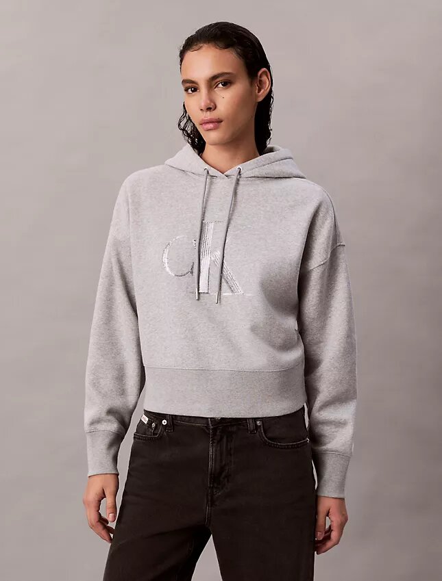 Fleece-paljettimonogrammin kanssa varustettu rento huppari Fleece-paljettimonogrammin kanssa varustettu rento huppari