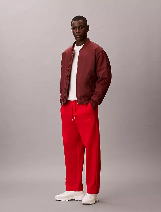 Fleece-samettiset Monologo-verkkarihousut Fleece-samettiset Monologo-verkkarihousut