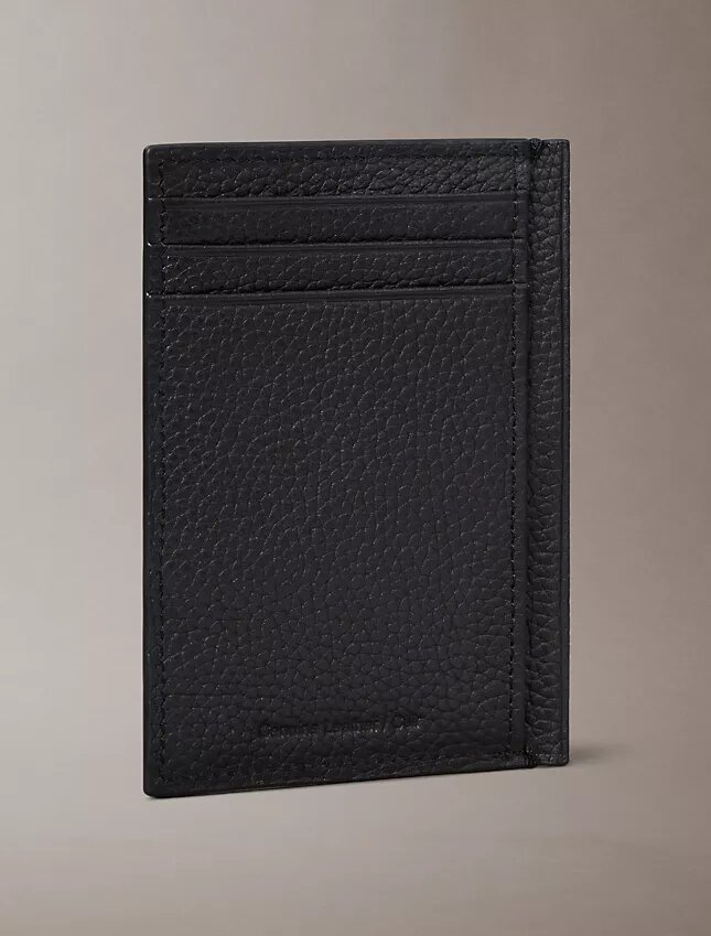 Folio-embossattu logokorttikotelo Folio-embossattu logokorttikotelo
