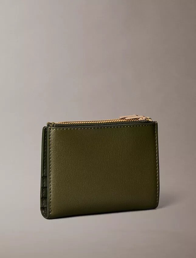 Folio-logolla varustettu kaksoisvetoketjullinen korttikotelo Folio-logolla varustettu kaksoisvetoketjullinen korttikotelo
