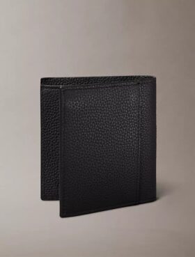 Folio-reliiffilogolla varustettu ohut kaksitaitteinen lompakko