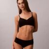 Form to Body -Bralette, kevyesti vuorattu Form to Body -Bralette, kevyesti vuorattu