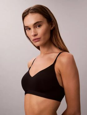 Form to Body -Bralette, kevyesti vuorattu