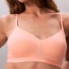 Form to Body -Bralette, kevyesti vuorattu Form to Body -Bralette, kevyesti vuorattu