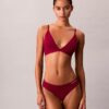 Form to Body -kevyesti vuorattu kolmiomallinen Bralette Form to Body -kevyesti vuorattu kolmiomallinen Bralette