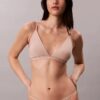 Form to Body -kevyesti vuorattu kolmiomallinen Bralette Form to Body -kevyesti vuorattu kolmiomallinen Bralette