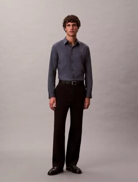 Geometrinen jacquard-kuvioinen slim-fit-paita napit edessä Geometrinen jacquard-kuvioinen slim-fit-paita napit edessä